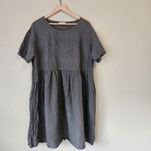 Linenfox Soft Charcoal Linen Top - Gray